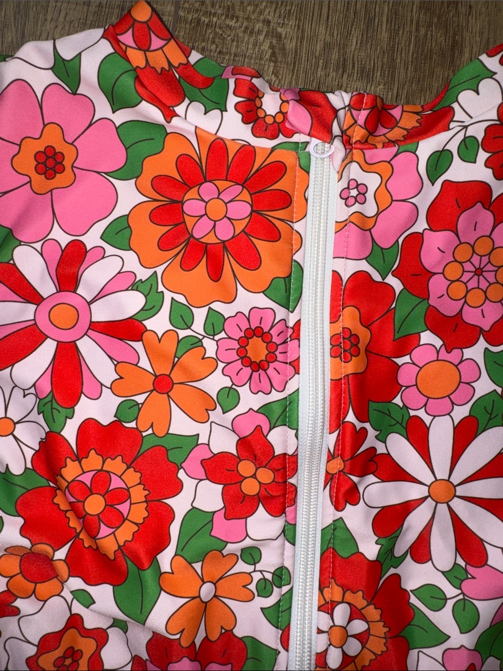 Floral Long-Sleeve One-Piece Swimsuit - Pink & Red - Picture 4 of 4